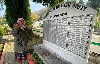 Düzce Depremi'nde yaşamını yitirenlerin acısı 22 yıldır unutulmuyor