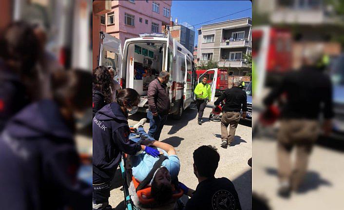 Sinop'ta hafif ticari araçla motosikletin çarpıştığı kazada bir kişi yaralandı