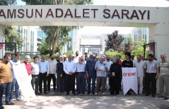 Samsun'da ÖNDER İmam Hatipliler Derneği üyelerinden şarkıcı Gülşen'e tepki