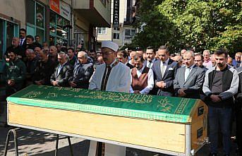 Vali Doruk, vefat eden Valilik personeli Tahmaz'ın cenaze törenine katıldı