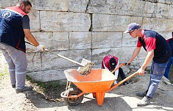 Düzce'de antik kentteki kazı çalışmaları sürüyor