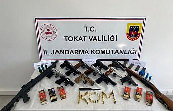 Tokat'taki silah ve mühimmat kaçakçılığı operasyonunda 14 kişi yakalandı