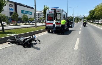 Bolu'da otomobilin çarptığı motosikletin sürücüsü yaralandı