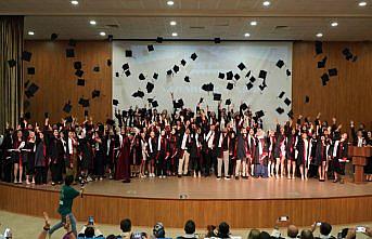 Karabük Üniversitesi'nde mezuniyet sevinci