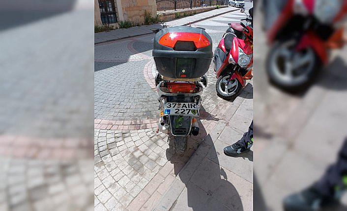 Kastamonu'da sahte plaka bulunan motosikletin sürücüsüne 45 bin 837 lira ceza kesildi