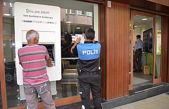 Merzifon'da polis, sahte para ve dolandırıcılığa karşı vatandaşları uyardı