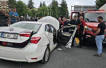 Rize'deki trafik kazasında 3 kişi yaralandı