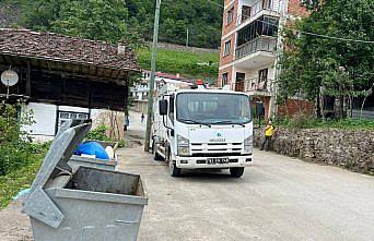 Trabzon'da çöp kamyonu ile direk arasında sıkışan işçi öldü