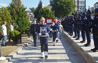 Amasya'da vefat eden Kıbrıs gazisi son yolculuğuna uğurlandı