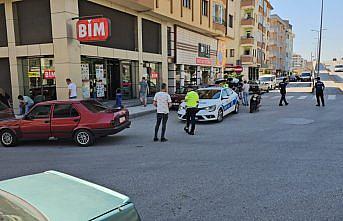 Çorum’da başka bir araca ait plakayla trafiğe çıkan otomobilin sürücüsüne 38 bin lira ceza