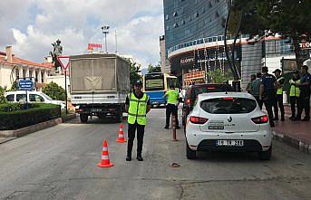 Merzifon'da trafik denetimleri sürüyor