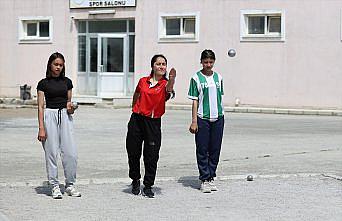 Milli bocce sporcusu ve tıp öğrencisi Selma Kalanç, Dünya Şampiyonası'na hazırlanıyor