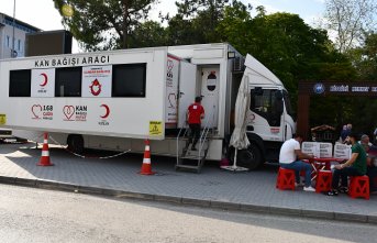 Vezirköprü'de Türk Kızılaya 74 ünite kan bağışı yapıldı