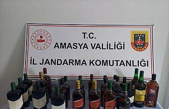 Amasya’da tırın kupa bölümünden gümrük kaçağı 26 şişe alkollü içki çıktı