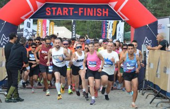 Bolu'da 2. Uluslararası Ultra Abant Patika Koşu Yarışması düzenlendi