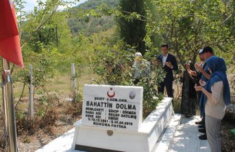 Dikmen'de şehit Bahattin Dolma kabri başında anıldı