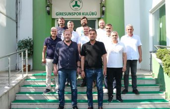 Giresun Belediye Başkanı Köse, Giresunspor'u ziyaret etti