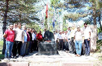 Şemsi Denizer Zonguldak'taki mezarı başında anıldı