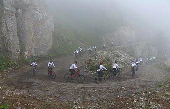 Zorlu Derebaşı virajları adrenalin ve doğa tutkunlarını ağırlıyor