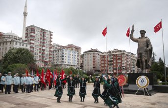 Atatürk'ün Rize'ye gelişinin 100. yıl dönümü törenle kutlandı