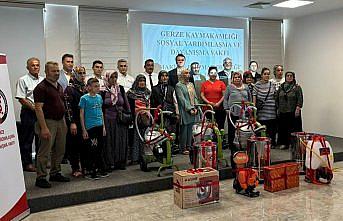 Gerze'de üreten kadınlara makine desteğinde bulunuldu