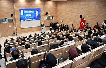 Kamu Başdenetçisi Malkoç, Bolu'da hukuk fakültesinin açılış dersini verdi