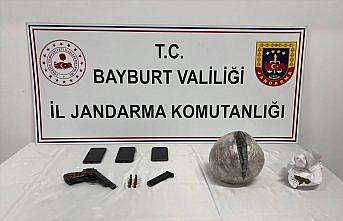 Bayburt'ta uyuşturucu operasyonunda 3 kişi tutuklandı