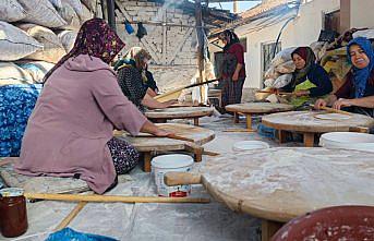 Çorum'da kışlık yufka mesaisi başladı