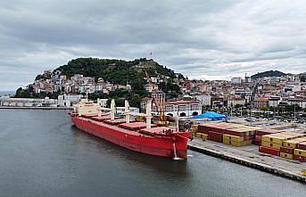 Giresun ihracattaki artış hızıyla Doğu Karadeniz Bölgesi'nde zirveye tırmandı