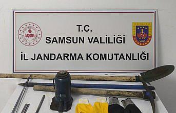 Samsun'da kaçak kazı yapan 2 kişi suçüstü yakalandı