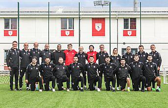 Samsunspor'un genç futbolcuları Fransız kulübünün altyapısında antrenmanlara çıkacak