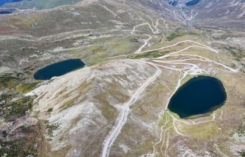 Trabzon'daki krater göller sonbaharda da ziyaretçilerini ağırlamaya devam ediyor