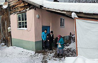 Karabük'te kar nedeniyle hastaneye gidemeyen kişilerin yardımına ekipler koştu