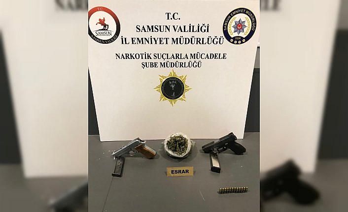 Samsun'da uyuşturucu ve silah operasyonunda 4 zanlı yakalandı