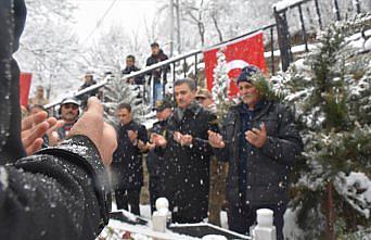 Şehit öğretmen Necmettin Yılmaz, Gümüşhane'de mezarı başında anıldı