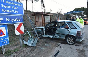 Sinop'ta iki otomobilin çarpıştığı kazada 5 kişi yaralandı