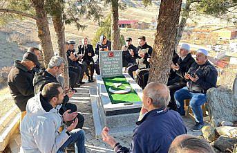 Tosya'da şehit Celal Yavuz kabri başında anıldı