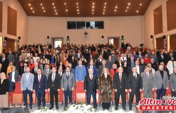 AÇÜ'de “akademik yükseltme ve teşvik ödülleri“ töreni yapıldı