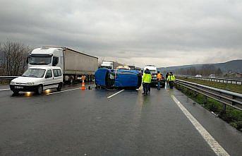 Anadolu Otoyolu'nda 2 cipin çarpıştığı kazada 2 kişi yaralandı