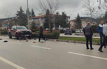 Bolu'da kamyonetin çarptığı elektrikli motosikletin sürücüsü öldü