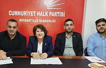 CHP Sinop Milletvekili Karadeniz Boyabat'ta partililerle buluştu