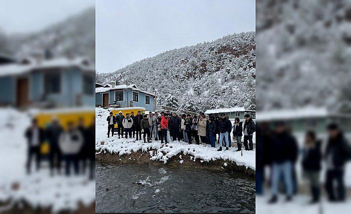 İhsangazi Meslek Yüksekokulu öğrencileri, Çankırı'da balık işletmesini gezdi