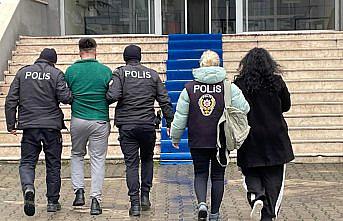 Karabük'te bal satma bahanesiyle dolandırıcılık yapan 2 şüpheli tutuklandı