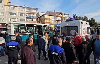 Karabük'te minibüsün çarptığı yaya yaralandı