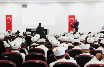 Kastamonu'da dini ihtisas merkezinde eğitim gören 101 din görevlisi mezun oldu