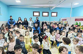 Amasya'da minik öğrencilere polislik mesleği tanıtıldı