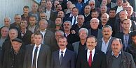 AK PARTİ BAFRA TEŞKİLATINDAN MUHTARLARA YEMEK