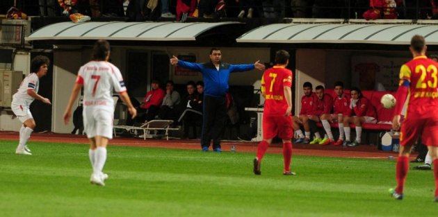 YENİLİĞİ SAMSUNSPOR'U YERİNDEN OYNATMADI