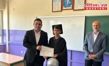 Ladik ilçesinde öğrenciler karnelerini aldı