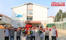 Ladik ilçesinde öğrenciler ve öğretmenler pickleball ile tanıştı